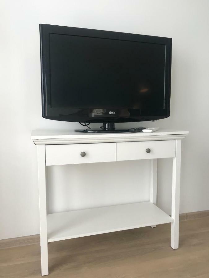 City Centre Studio In Design Quarter Close To Old Town & Harbor Lejlighed Tallinn Eksteriør billede